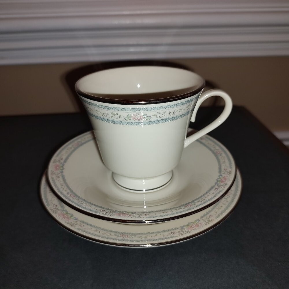 LENOX FINE CHINA 3-PC SET FOOTED CUP - SAUCER - BREAD/BUTTER PLATE CHARLESTON